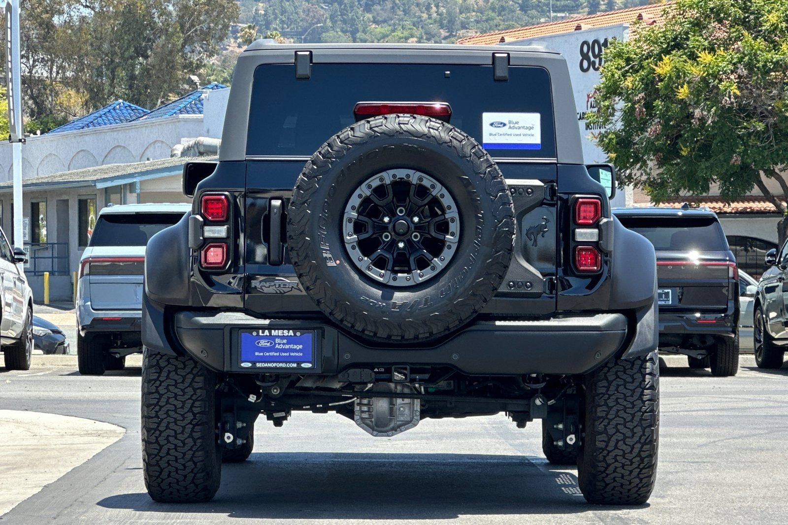 Certified 2024 Ford Bronco Raptor w/ Interior Carbon Fiber Pack 6 AWD/4WD image 4