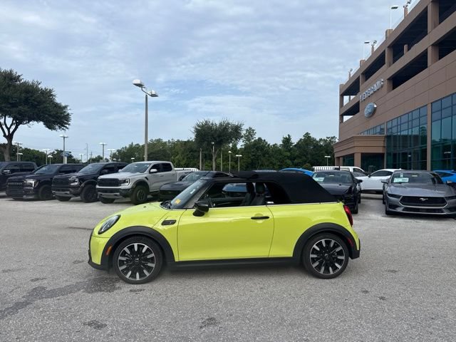 Used 2024 MINI Cooper S FWD image 2