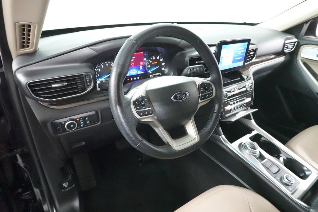 Certified 2023 Ford Explorer Limited AWD/4WD image 25