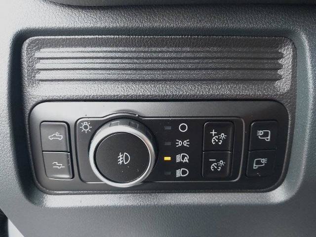 Certified 2025 Ford F350 Platinum AWD/4WD image 15