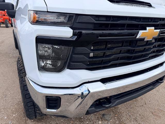 Used 2024 Chevrolet Silverado 3500 W/T w/ WT Convenience Package AWD/4WD image 4