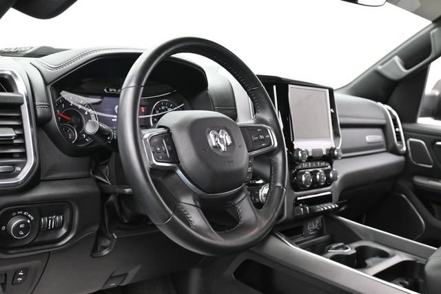 Used 2022 RAM 1500 Laramie AWD/4WD image 16