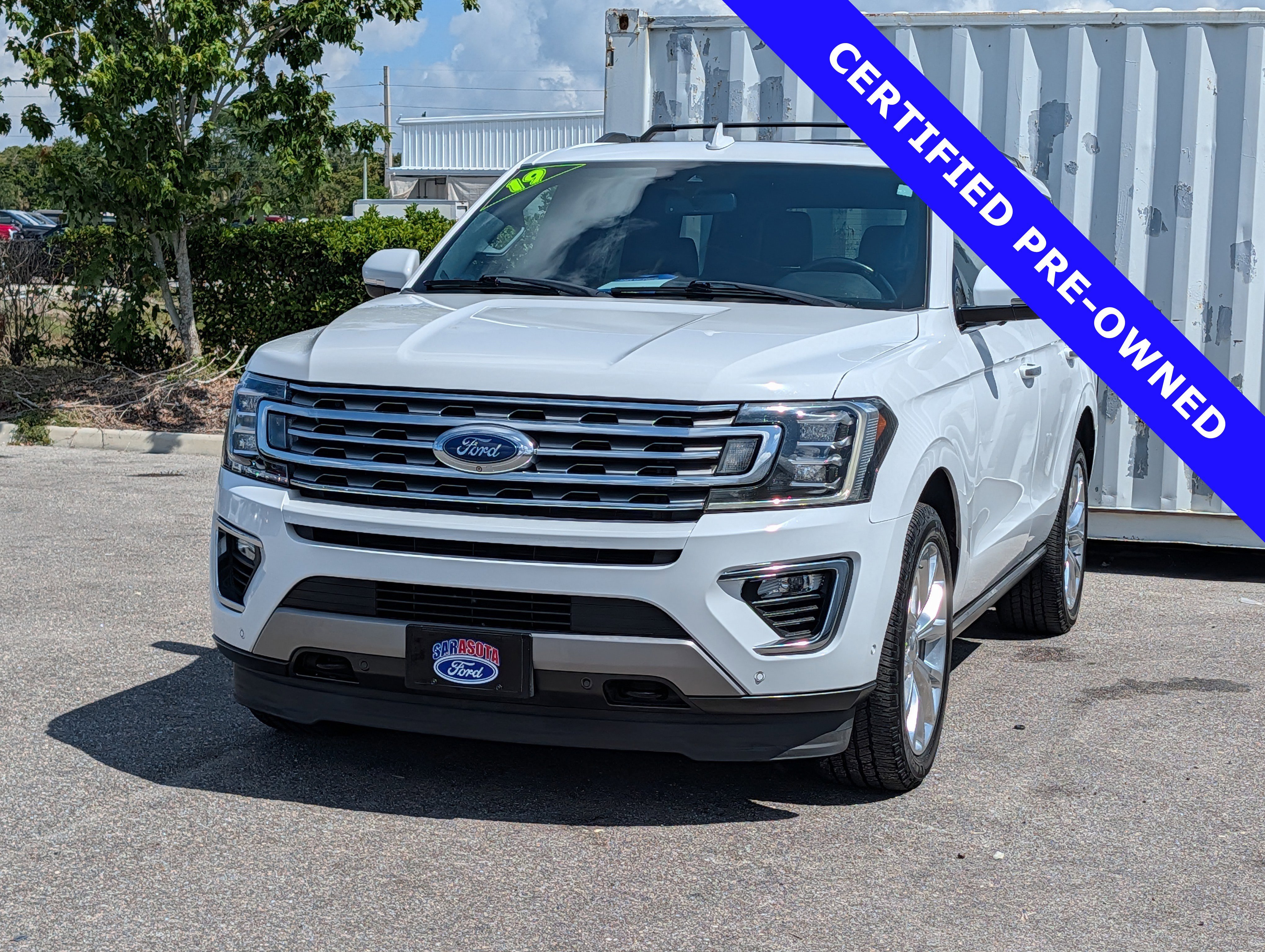 Certified 2019 Ford Expedition Limited w/ Equipment Group 302A AWD/4WD image 7