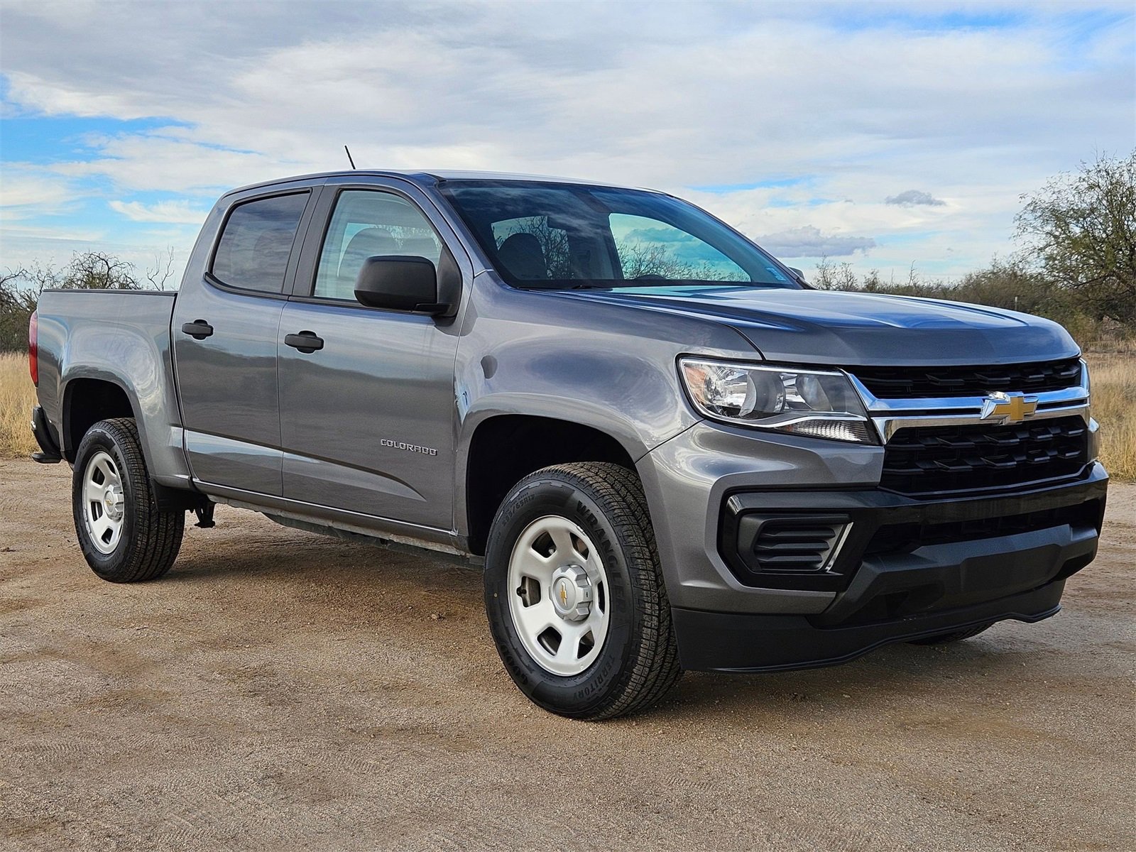 Used 2021 Chevrolet Colorado W/T w/ WT Convenience Package image 3