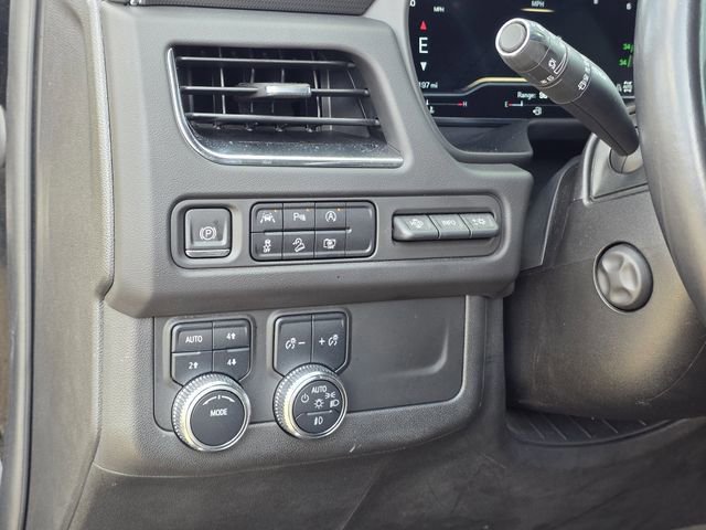 Used 2023 GMC Yukon AT4 w/ Technology Package AWD/4WD image 21