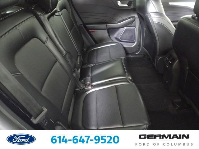Certified 2024 Ford Escape Platinum image 23