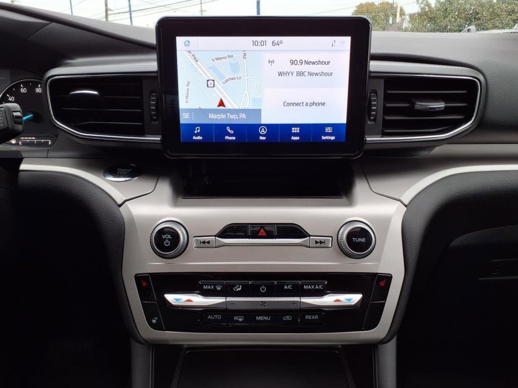 Certified 2022 Ford Explorer XLT w/ Equipment Group 202A image 27