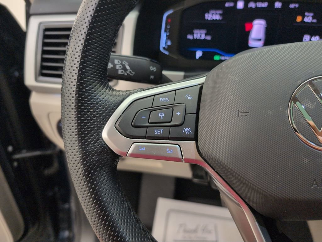 Used 2021 Volkswagen Atlas SEL Premium image 45