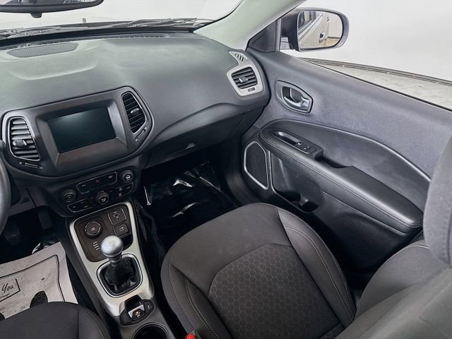 Used 2019 Jeep Compass Sport image 21