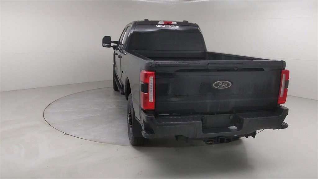 Certified 2023 Ford F250 Lariat w/ Lariat Ultimate Package image 17