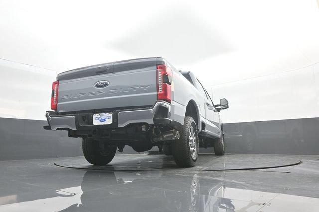 Certified 2026 Ford F250 Lariat w/ FX4 Off-Road Package AWD/4WD image 28