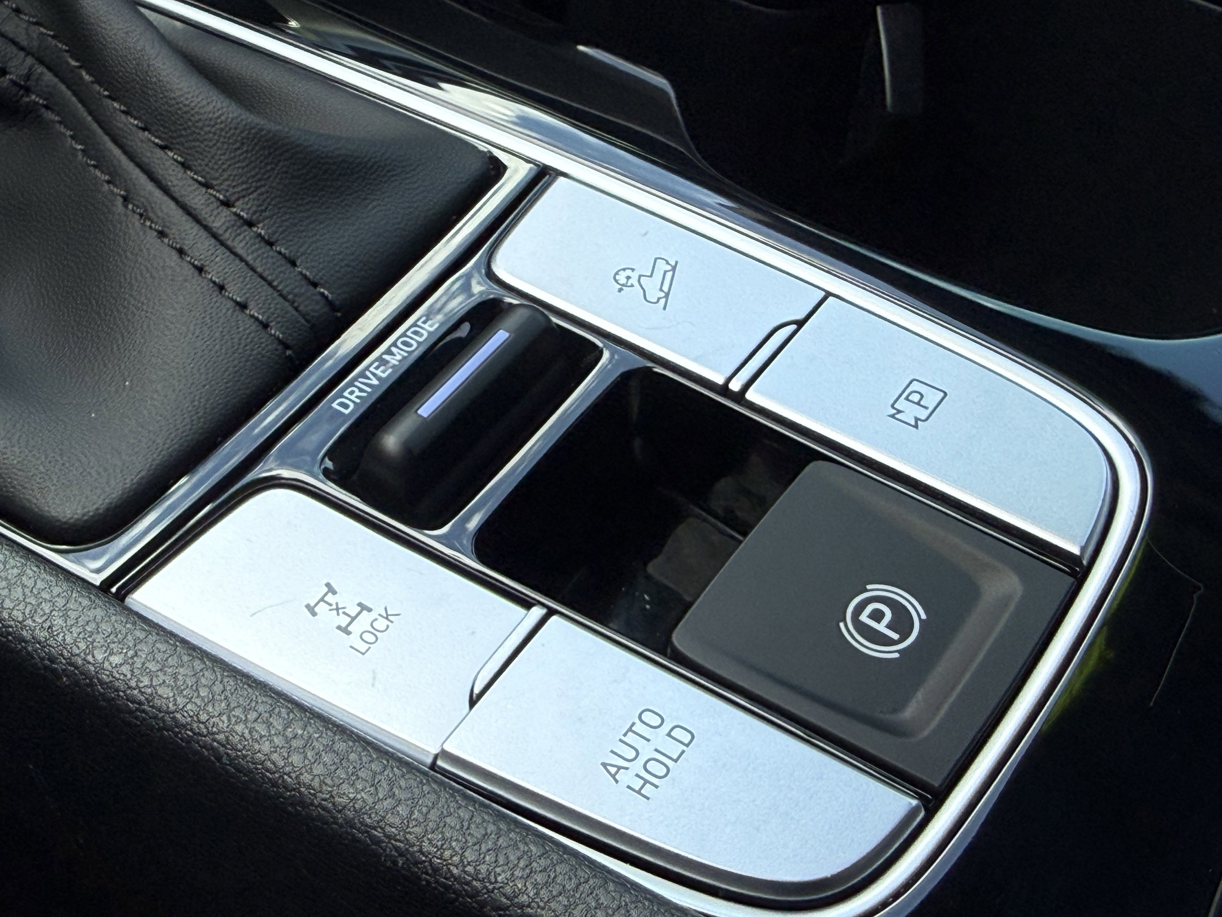 Used 2023 Hyundai Santa Cruz Night w/ Cargo Package image 30