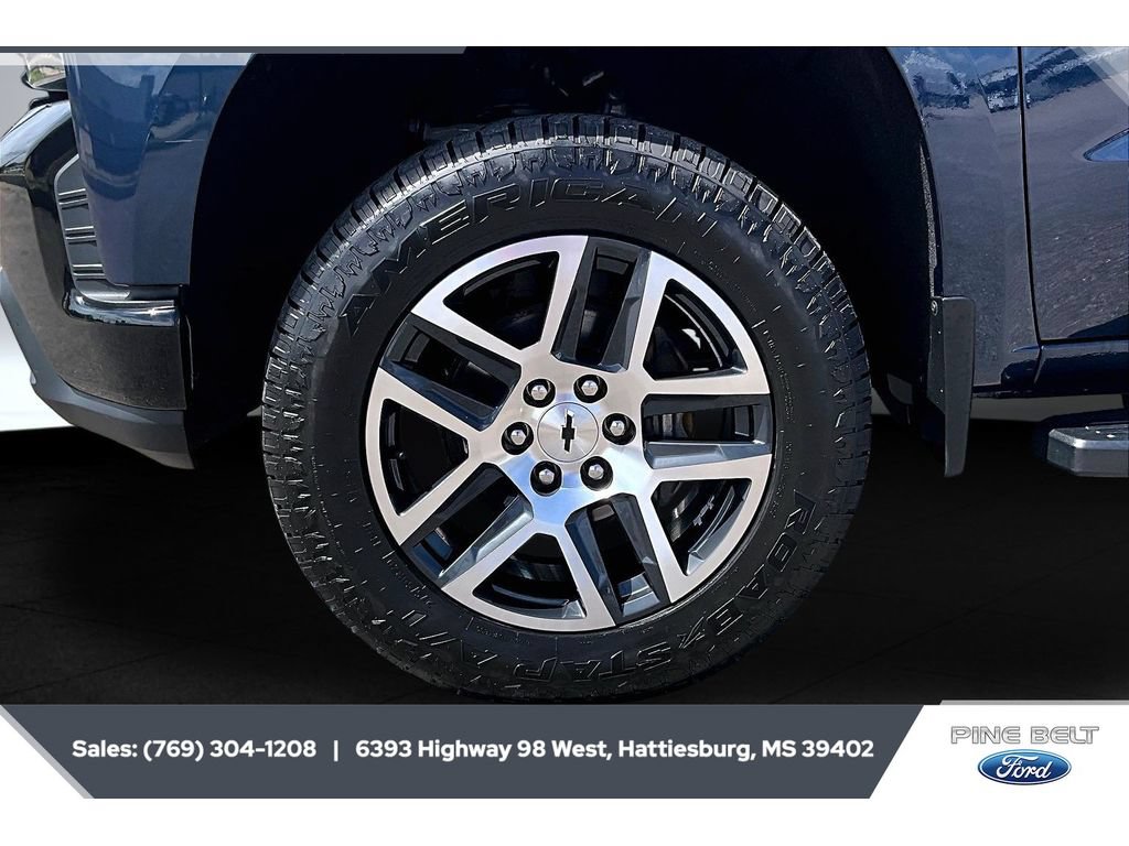 Used 2020 Chevrolet Silverado 1500 Custom Trail Boss w/ Custom Convenience Package AWD/4WD image 7