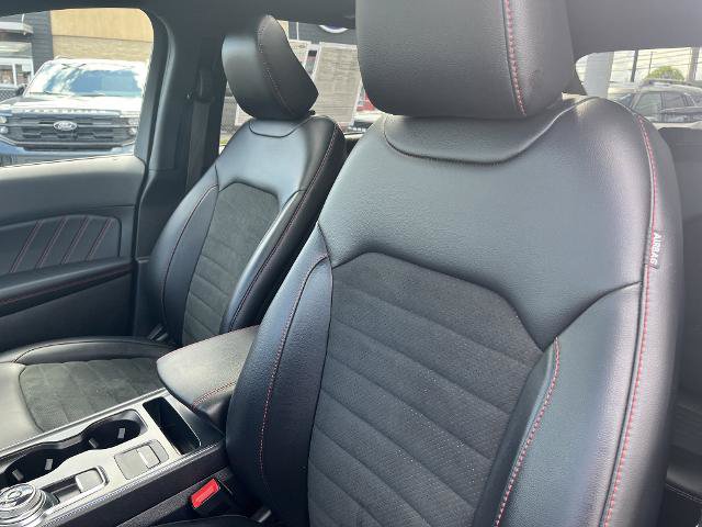 Certified 2023 Ford Edge ST-Line AWD/4WD image 6