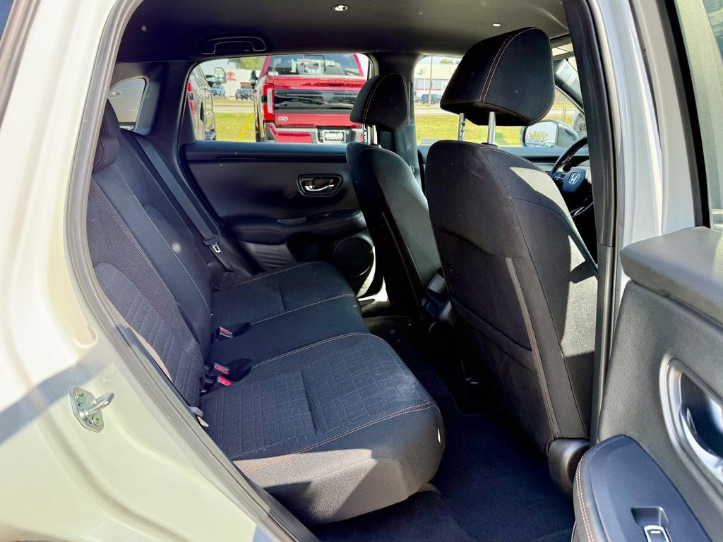 Used 2023 Honda HR-V Sport image 16