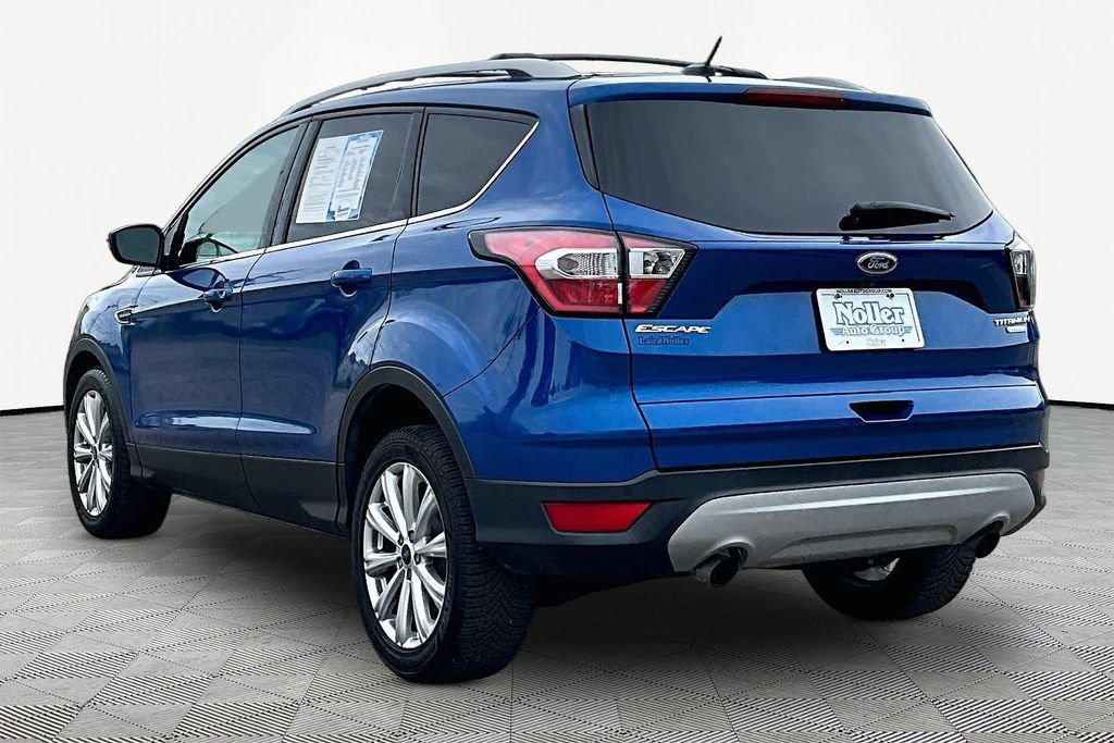 Certified 2017 Ford Escape Titanium FWD image 13