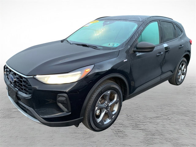 Certified 2025 Ford Escape ST-Line AWD/4WD image 6