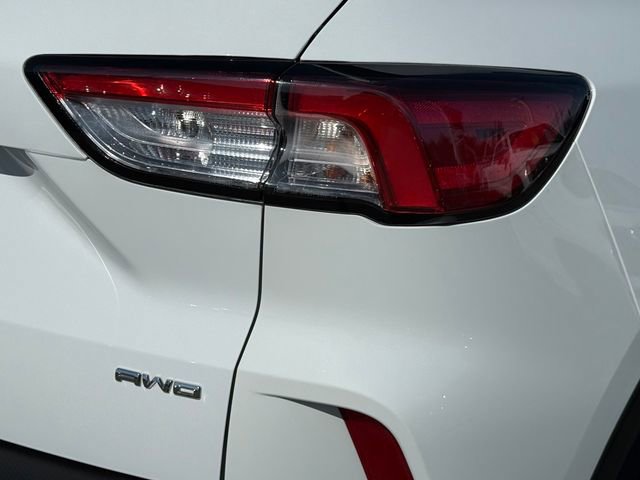 Certified 2022 Ford Escape SEL image 30