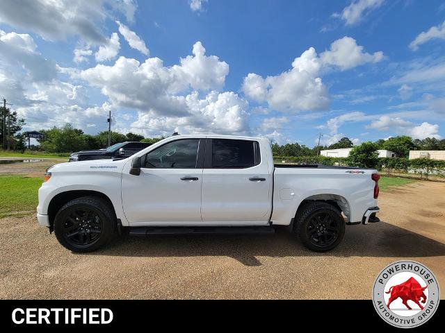 Used 2024 Chevrolet Silverado 1500 Custom AWD/4WD image 3