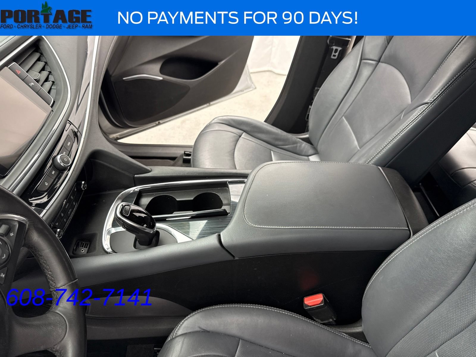 Used 2021 Buick Enclave Essence FWD image 20