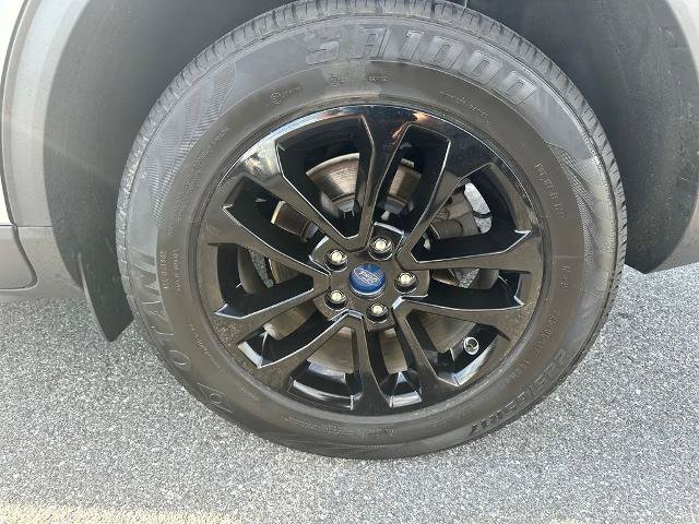 Certified 2020 Ford Escape SE AWD/4WD image 10