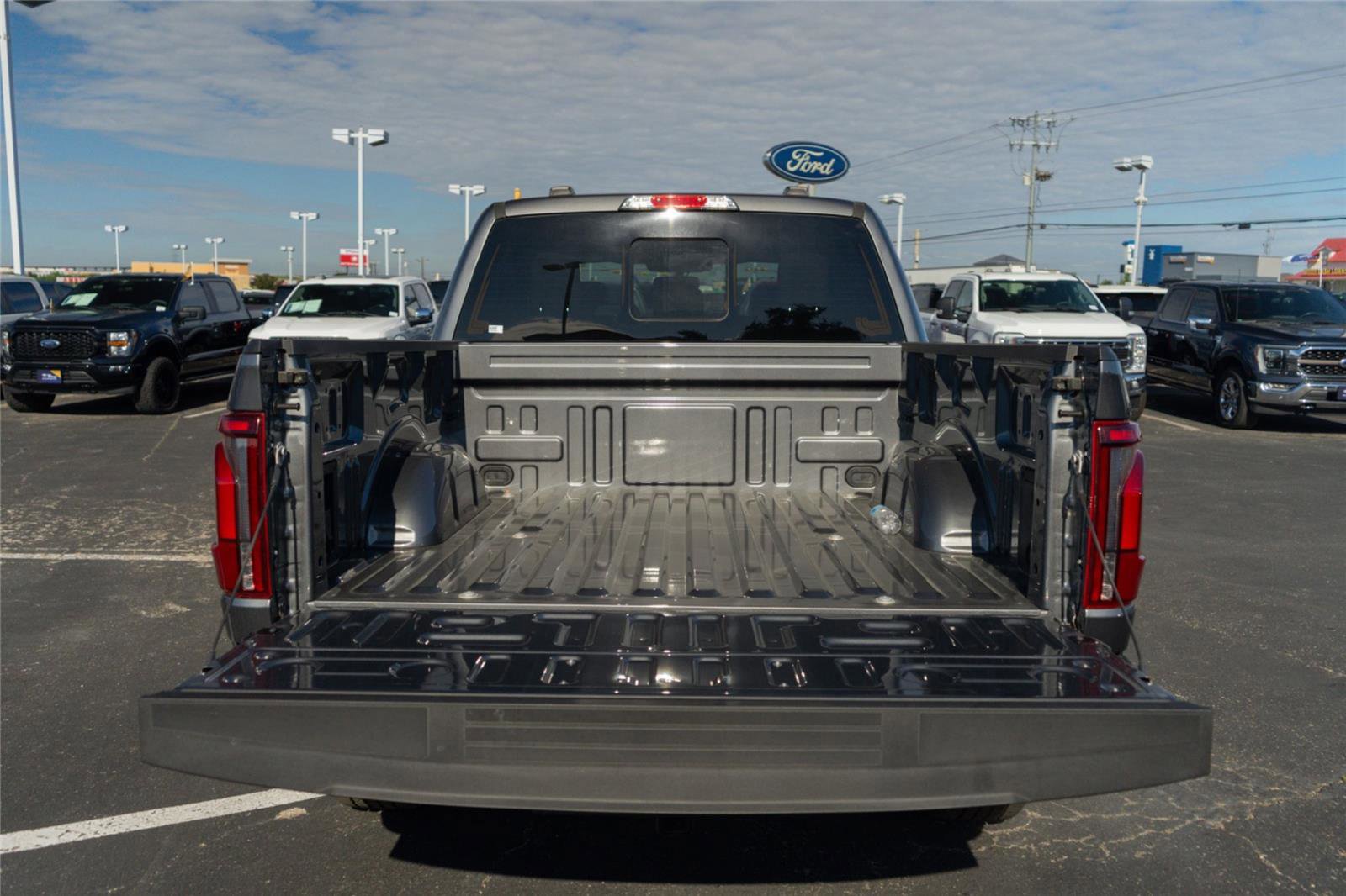 Certified 2025 Ford F150 Lariat w/ Equipment Group 501A Mid AWD/4WD image 26