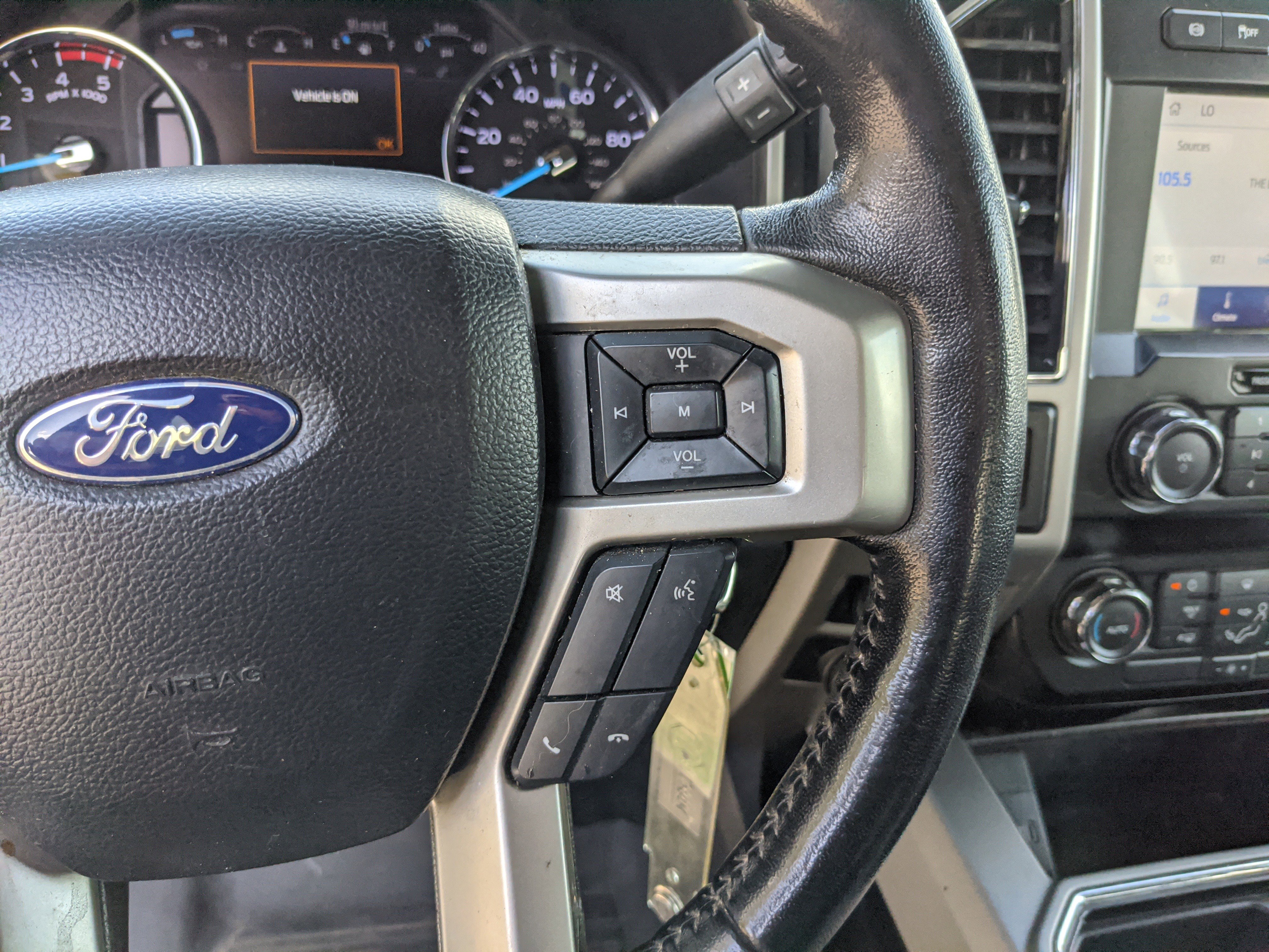 Certified 2021 Ford F350 Lariat w/ Chrome Package image 30