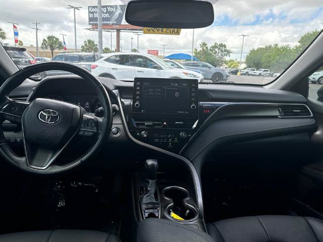 Used 2022 Toyota Camry XSE FWD image 15