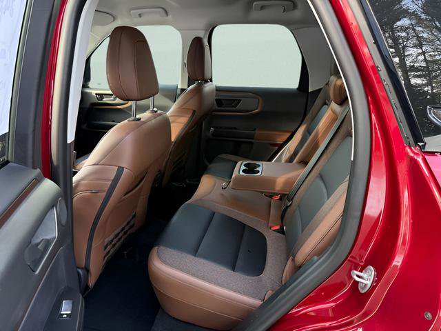 Certified 2025 Ford Bronco Sport Outer Banks w/ Outer Banks Tech Package+ AWD/4WD image 5