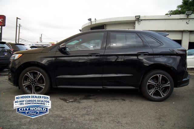 Certified 2020 Ford Edge ST w/ Cold Weather Package AWD/4WD image 5