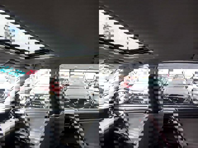 Used 2018 Toyota RAV4 XLE image 15