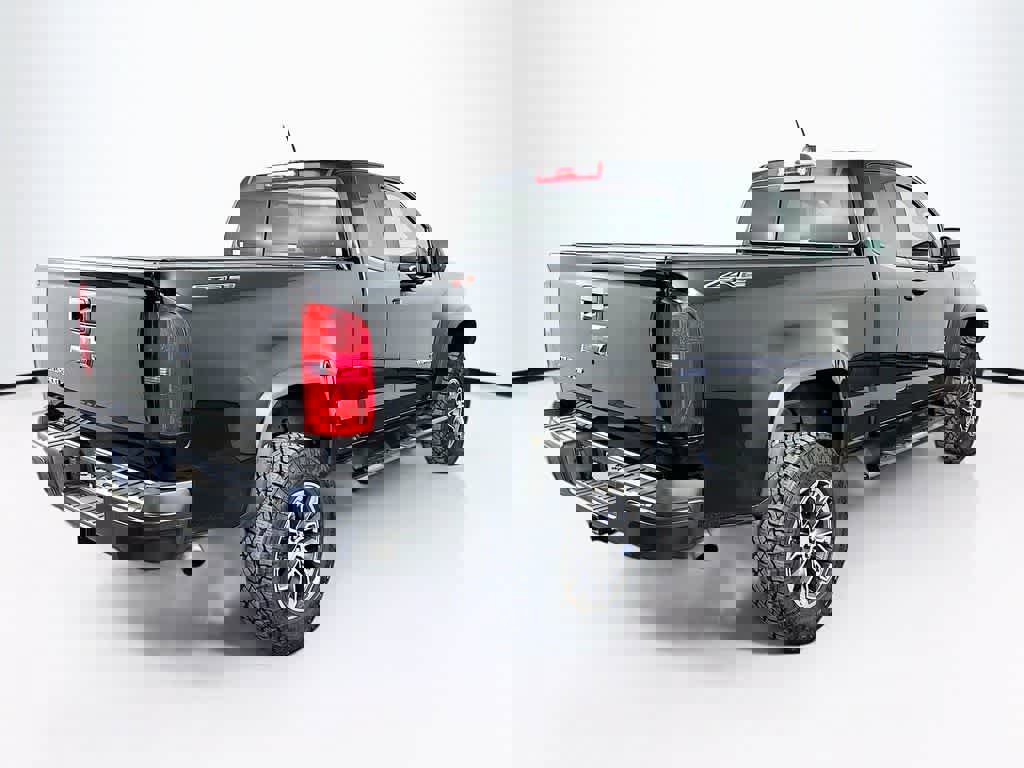 Used 2020 Chevrolet Colorado ZR2 image 23