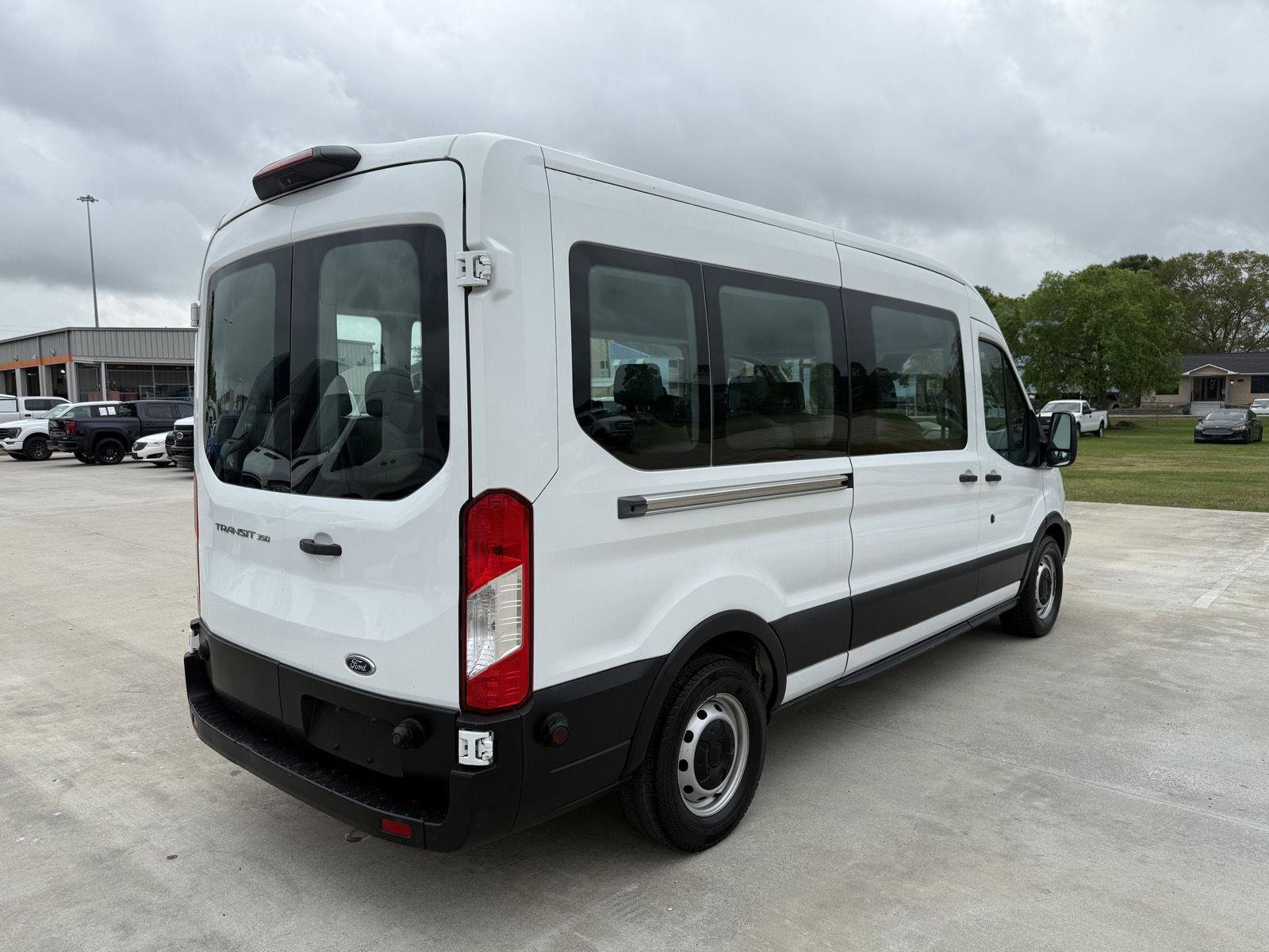 Certified 2019 Ford Transit 350 XL image 5
