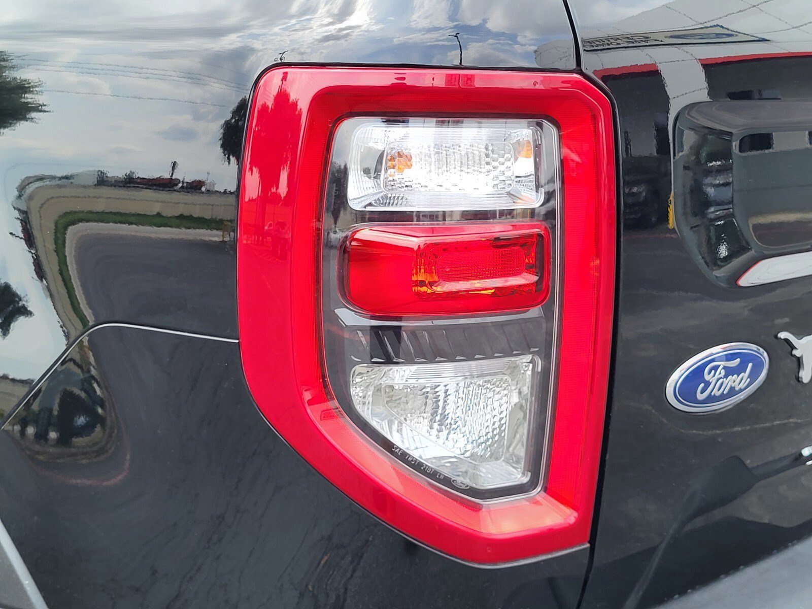 Certified 2024 Ford Bronco Sport Outer Banks w/ Tech Package image 10