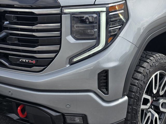 Used 2025 GMC Sierra 1500 AT4 w/ AT4 Premium Package image 9