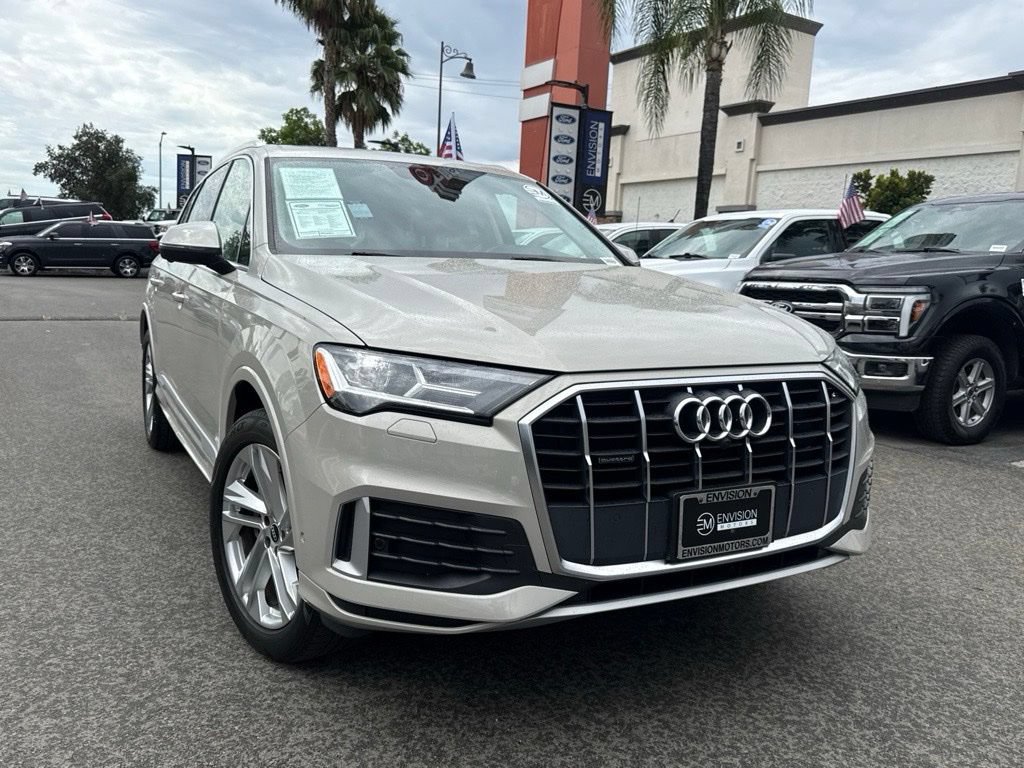 Used 2021 Audi Q7 2.0T Premium Plus w/ Premium Plus Package AWD/4WD image 4