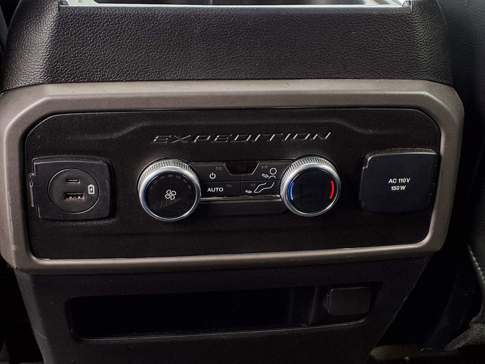 Certified 2021 Ford Expedition XLT image 11