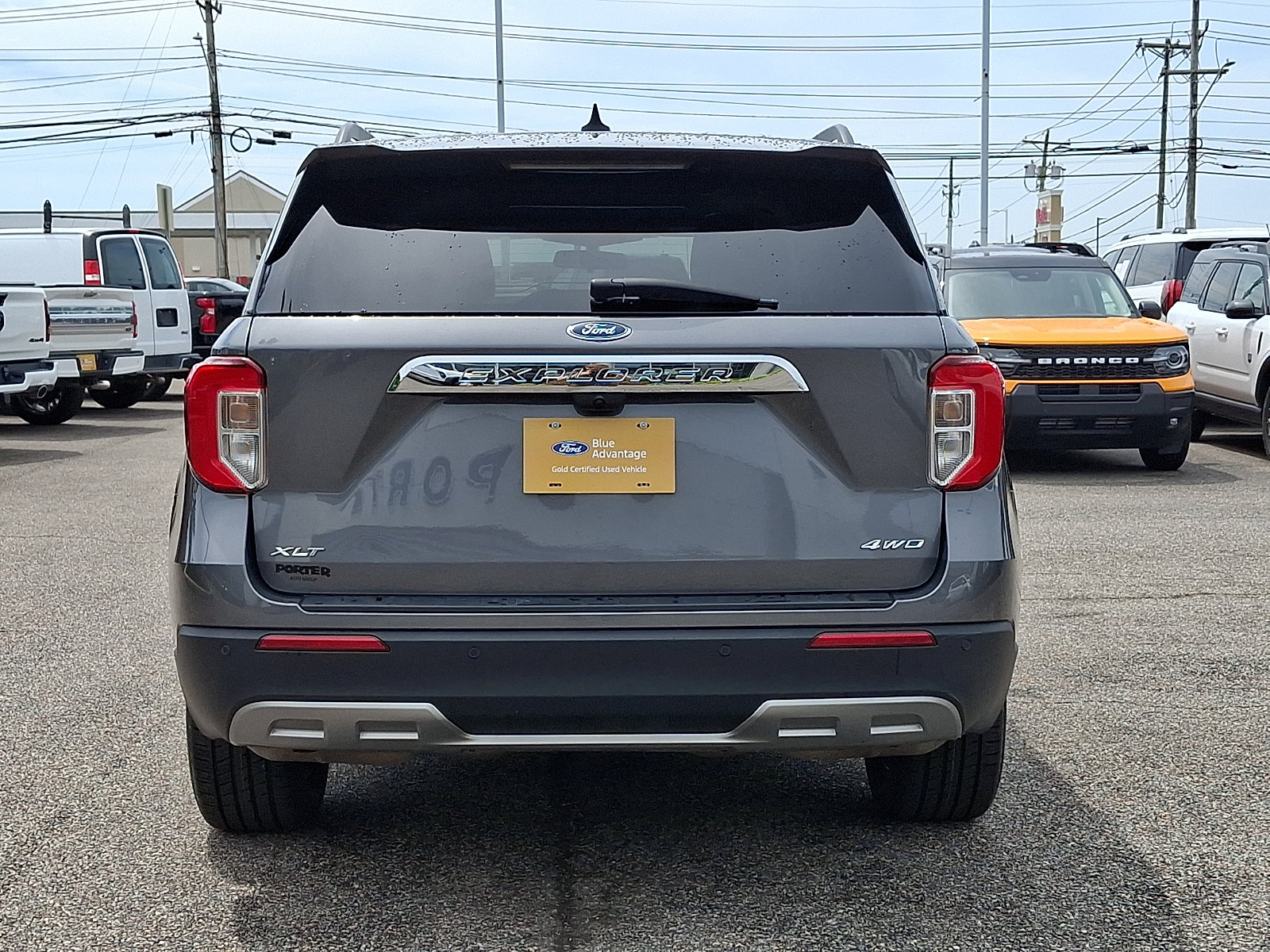 Certified 2023 Ford Explorer XLT w/ Equipment Group 202A AWD/4WD image 8