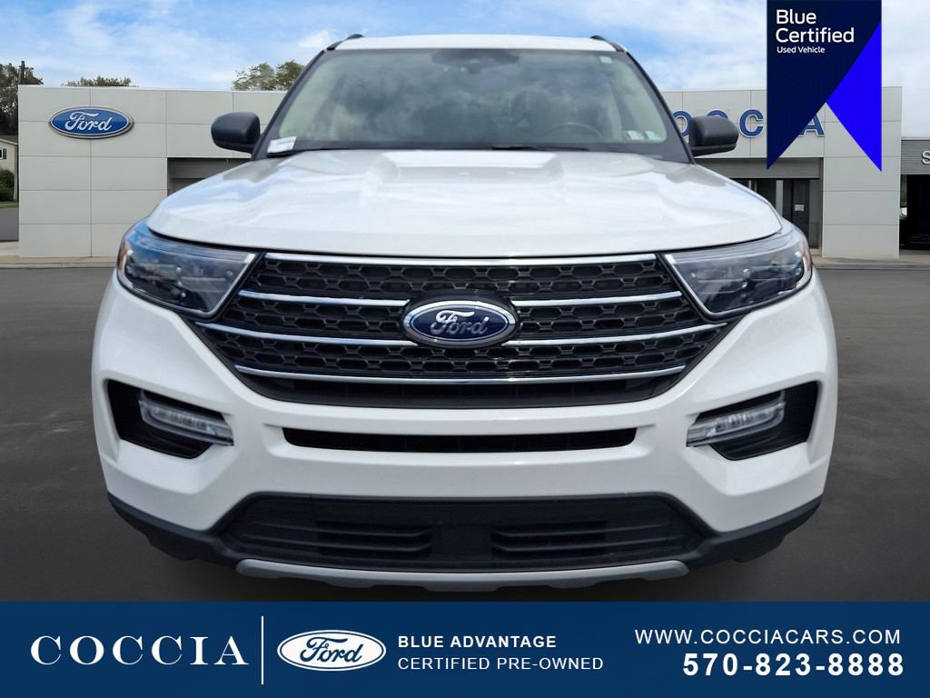 Certified 2023 Ford Explorer XLT w/ Equipment Group 202A AWD/4WD image 2