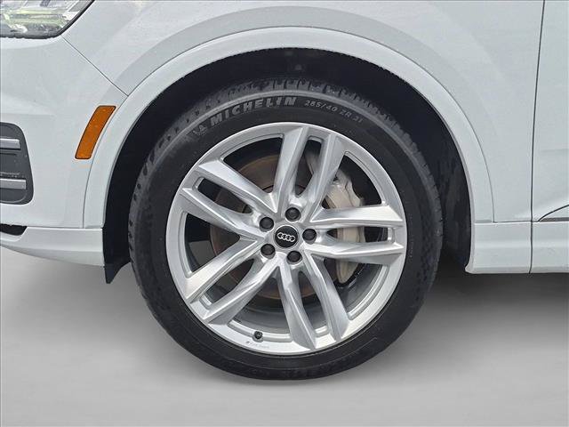 Used 2018 Audi Q7 3.0T Prestige w/ Prestige Package AWD/4WD image 23