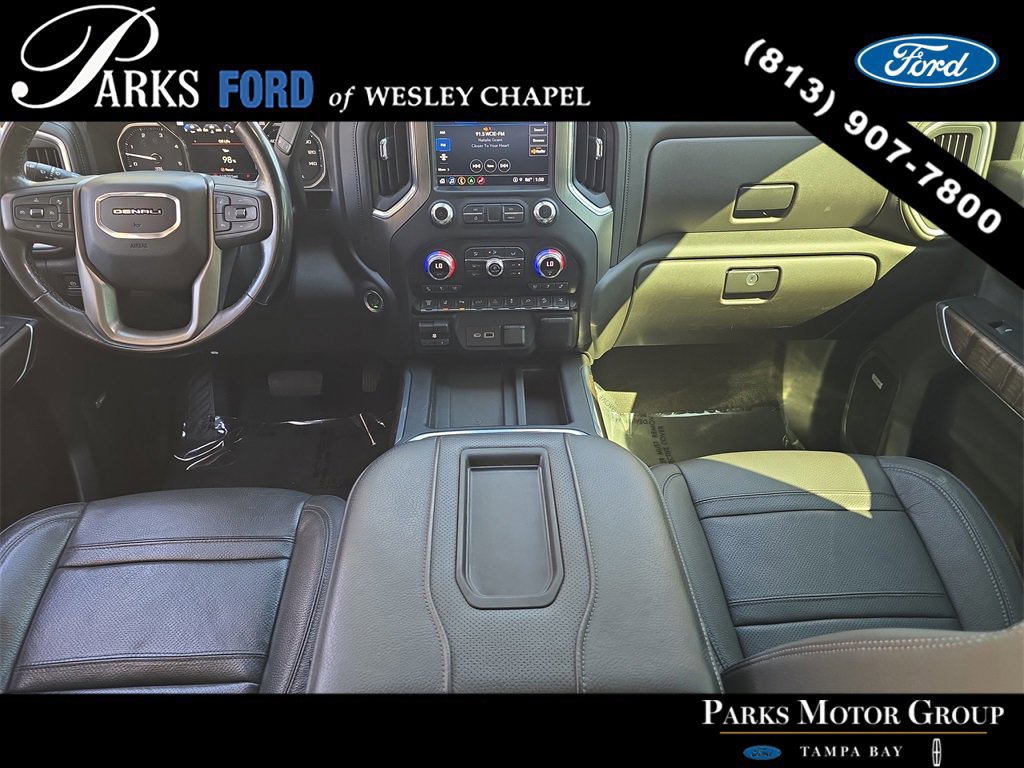 Used 2021 GMC Sierra 2500 Denali w/ Denali Black Diamond Edition image 10