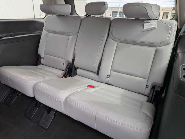 Certified 2025 Ford Expedition Platinum w/ Driver's Package AWD/4WD image 33