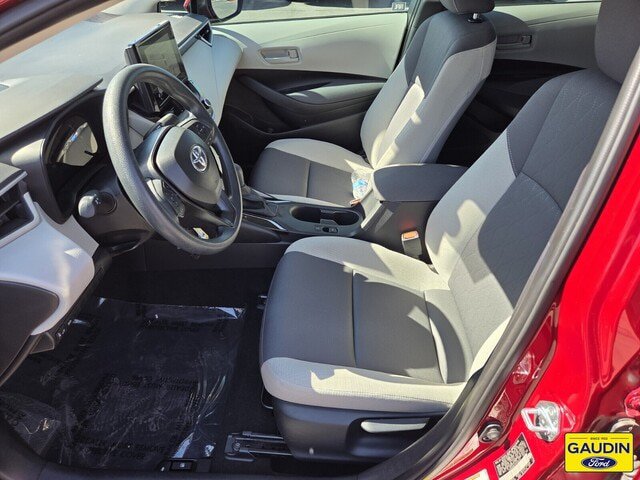 Used 2026 Toyota Corolla LE FWD image 10