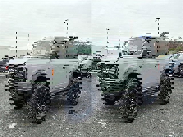 Certified 2022 Ford Bronco Wildtrak image 3