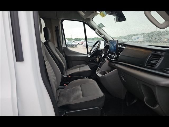 Certified 2025 Ford Transit 350 XLT RWD image 4