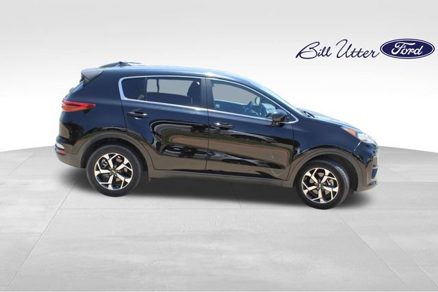 Used 2020 Kia Sportage LX FWD image 4