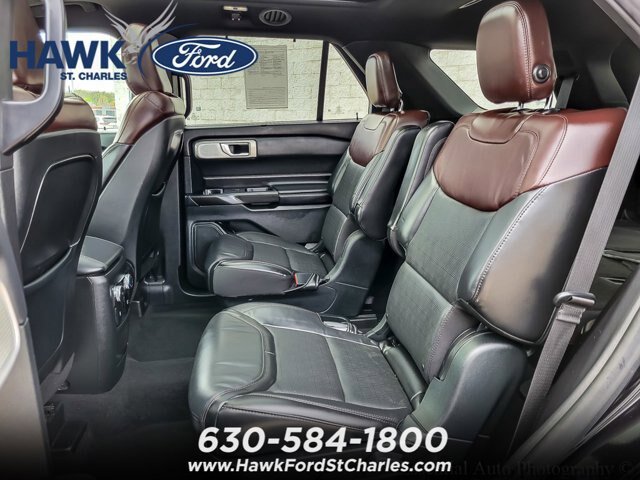 Certified 2020 Ford Explorer Platinum w/ Premium Technology Package AWD/4WD image 10