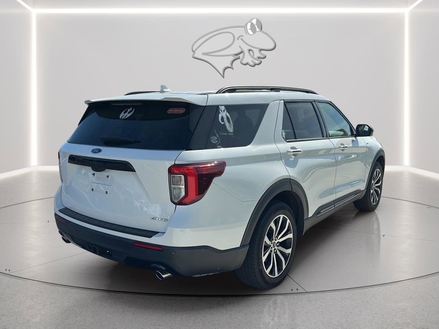 Certified 2022 Ford Explorer ST-Line w/ Class IV Trailer Tow Package AWD/4WD image 5