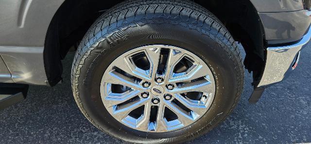 Certified 2024 Ford F150 Lariat w/ FX4 Off-Road Package AWD/4WD image 7