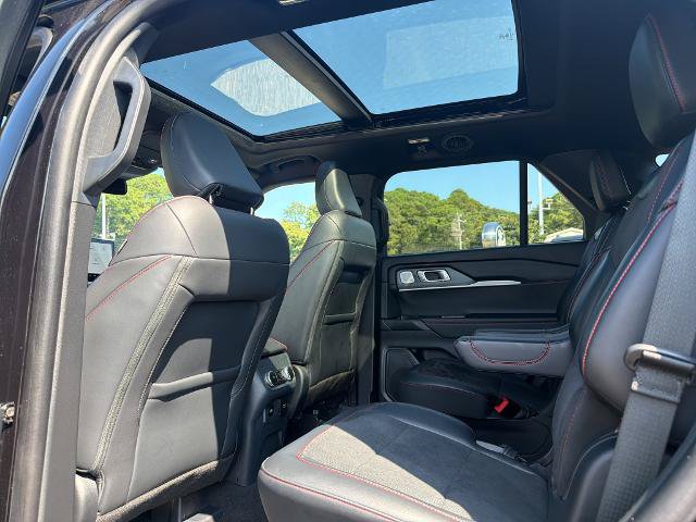 Certified 2025 Ford Explorer ST w/ Sun And Sound Package AWD/4WD image 11